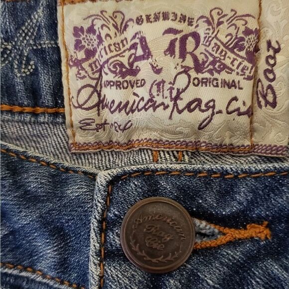 Americanāragāwomen'sĀ Jean'sāSizeāOS - Picture 5 of 7